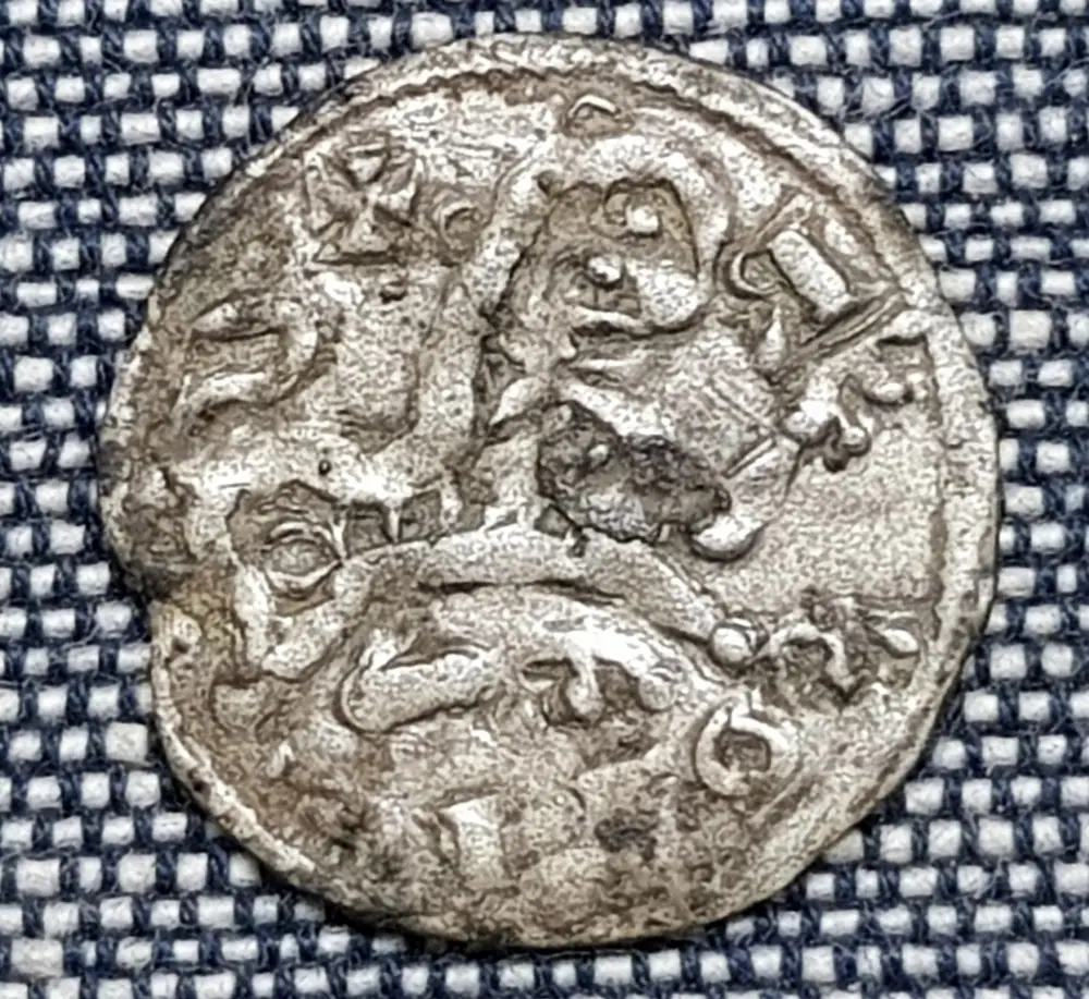 ALFONSO IX 1188/1230. Dinero Vellón. Ciudad Rodrigo. Con "R" invertida. 0,83 gr.